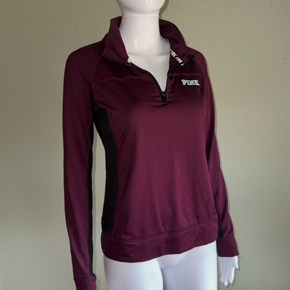 VS PINK 1/4 Zip Top